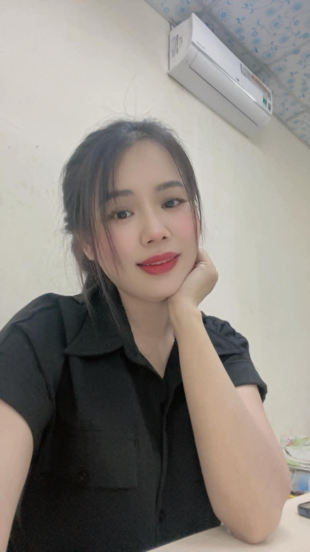 Nguyễn Thị Hằng